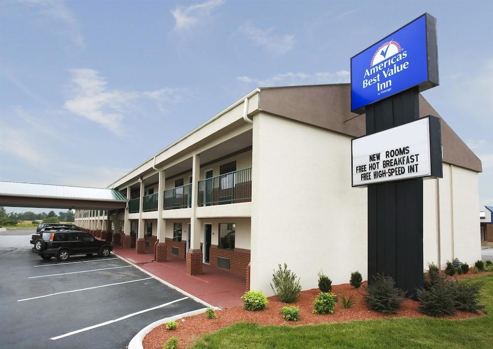 Quality Inn Lawrenceburg 외부 사진
