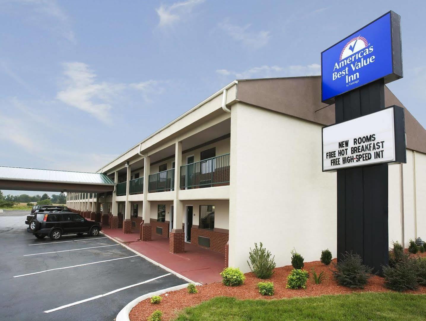 Quality Inn Lawrenceburg 외부 사진